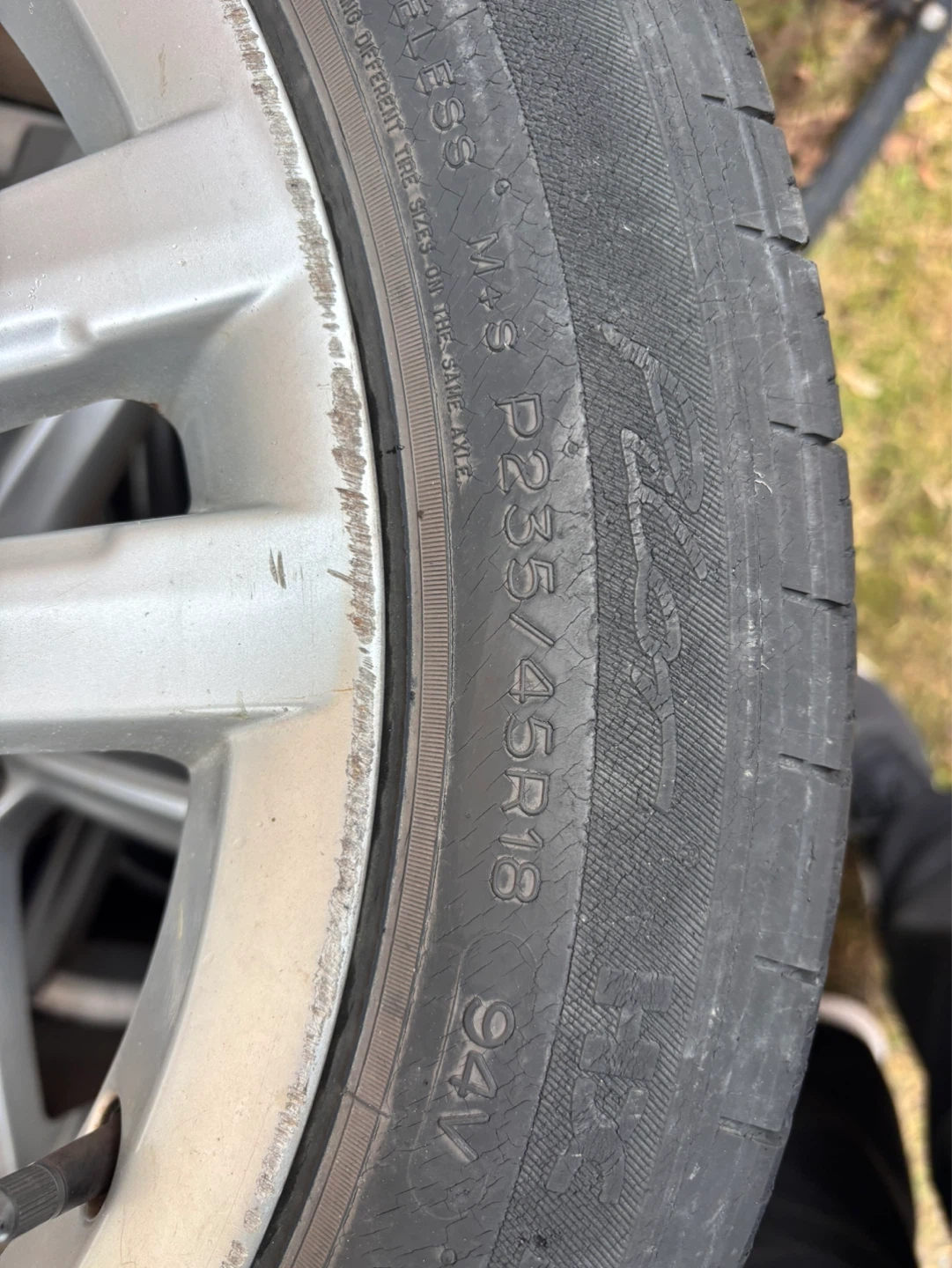 Set of 4 VW Tires P235/45R18