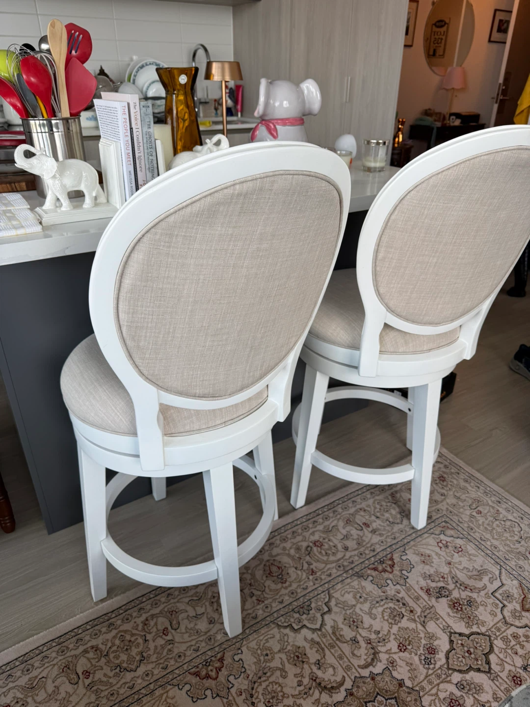 White Swivel Bar Stools with Upholstered Seat - photo 4