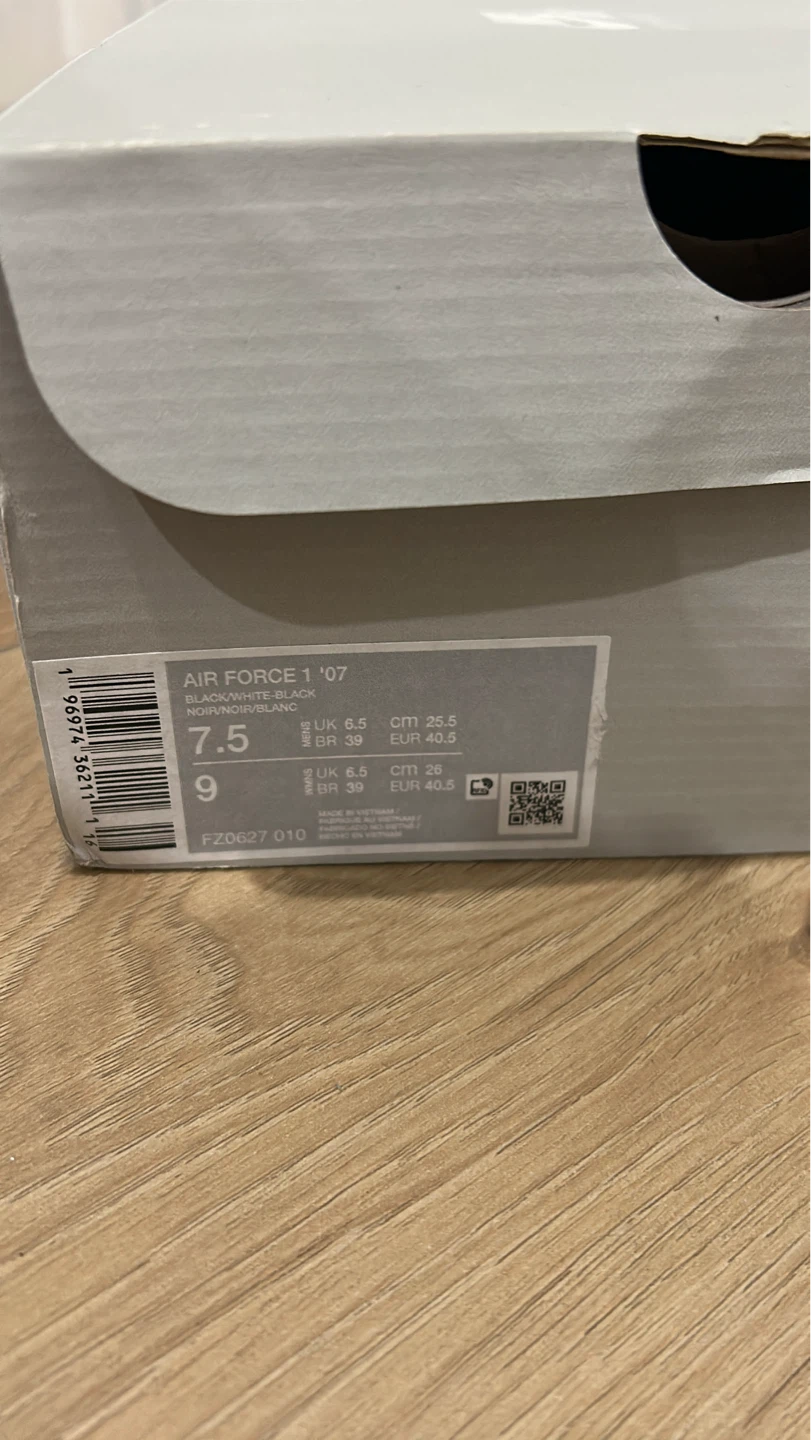 Nike Air Force 1 '07 Black White Size 7.5 - photo 5