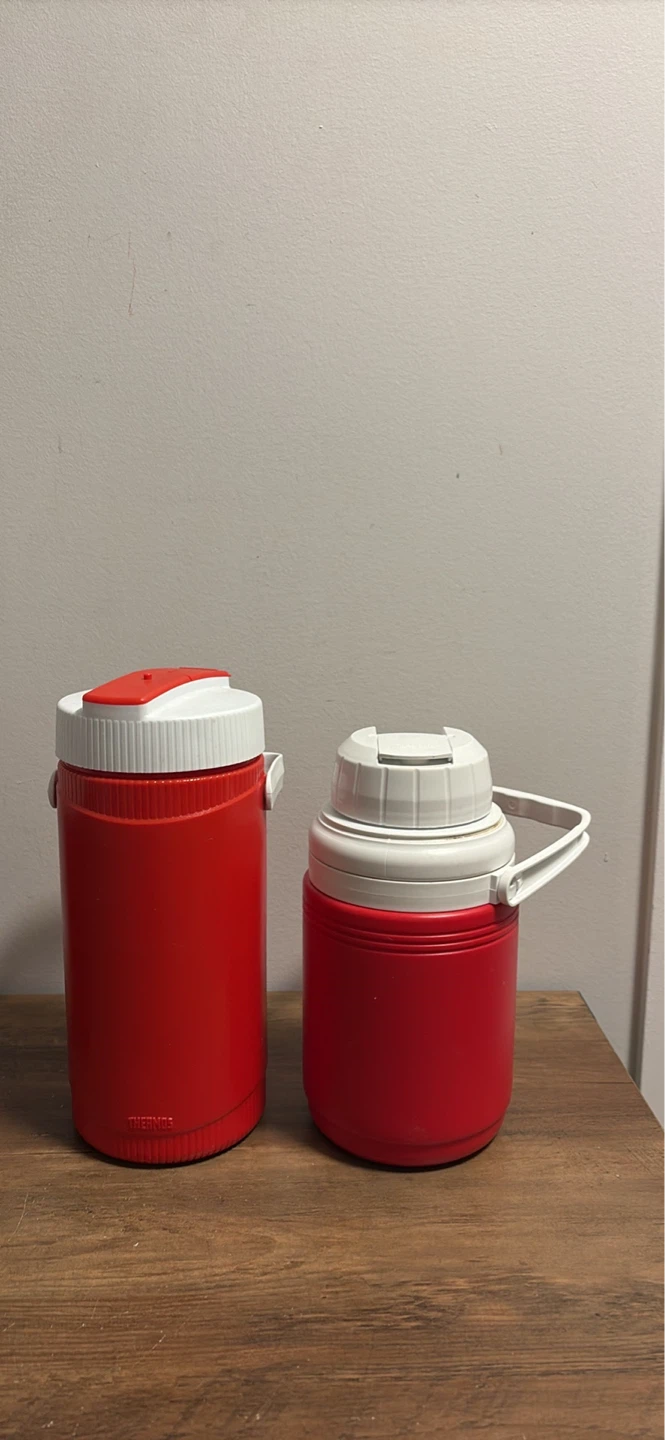 Coleman and Thermos Water Jugs - Set of 4 - photo 3