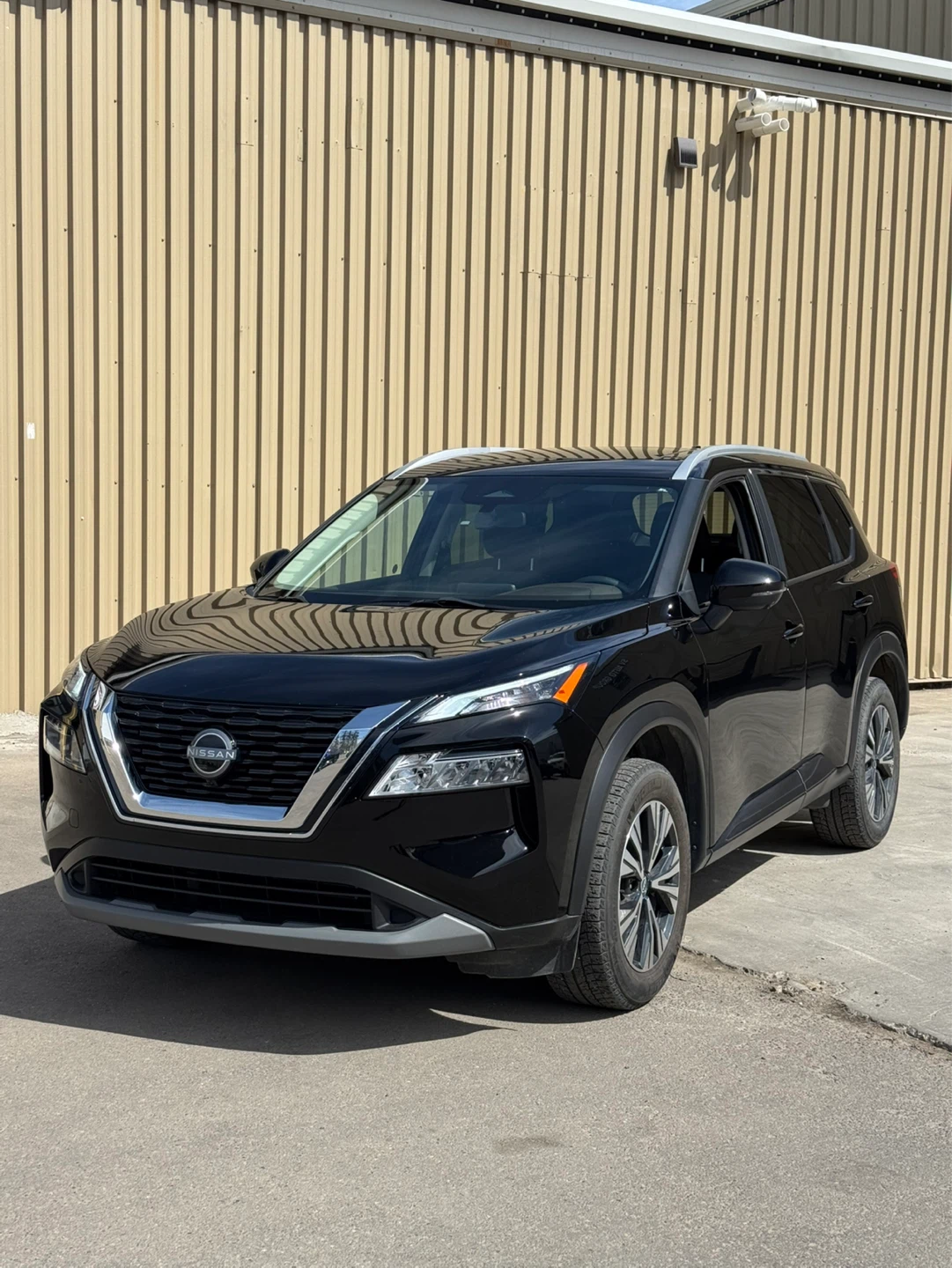 2023 Nissan Rogue SV AWD - AMVIC Inspected