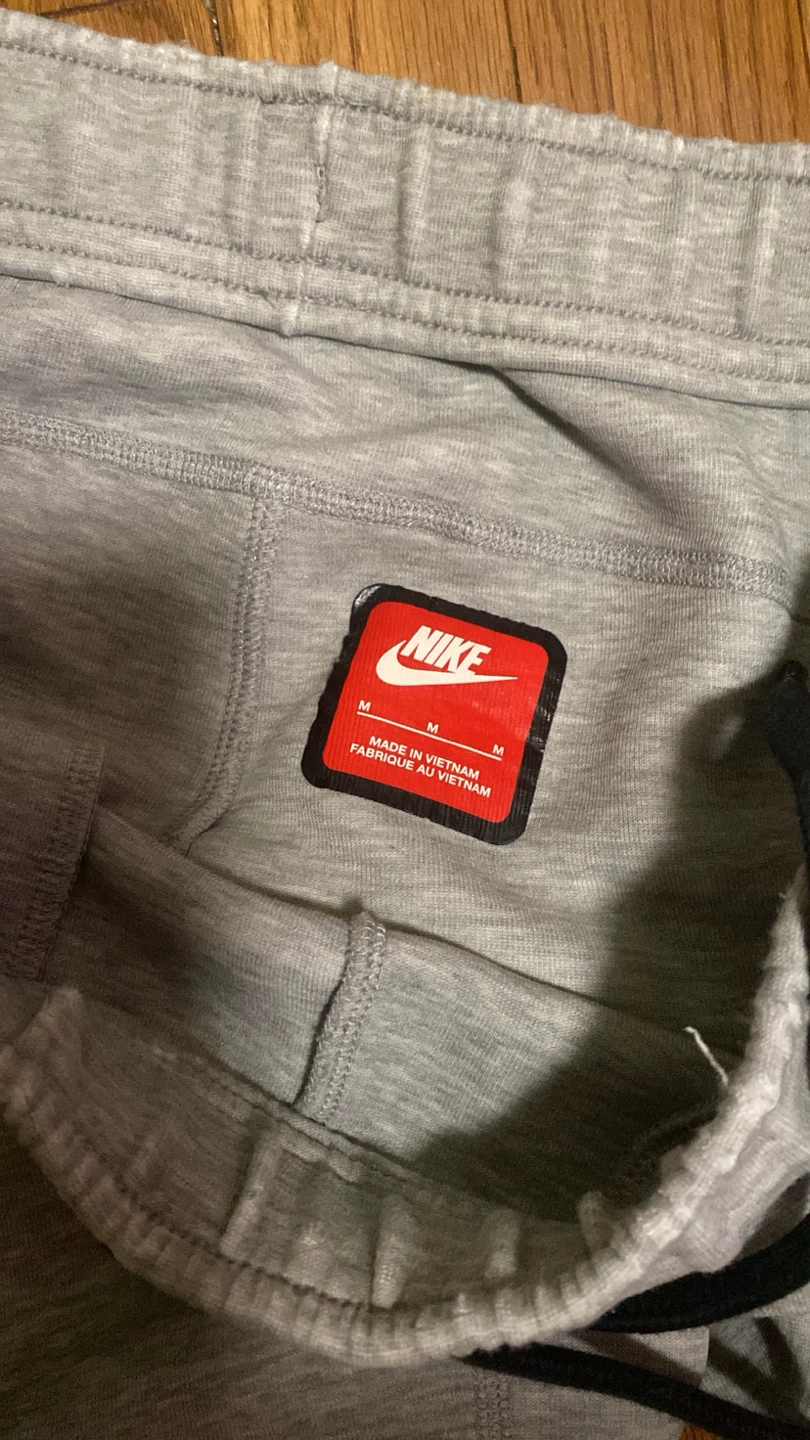 Nike Tech Fleece Grey Shorts Size M - photo 3