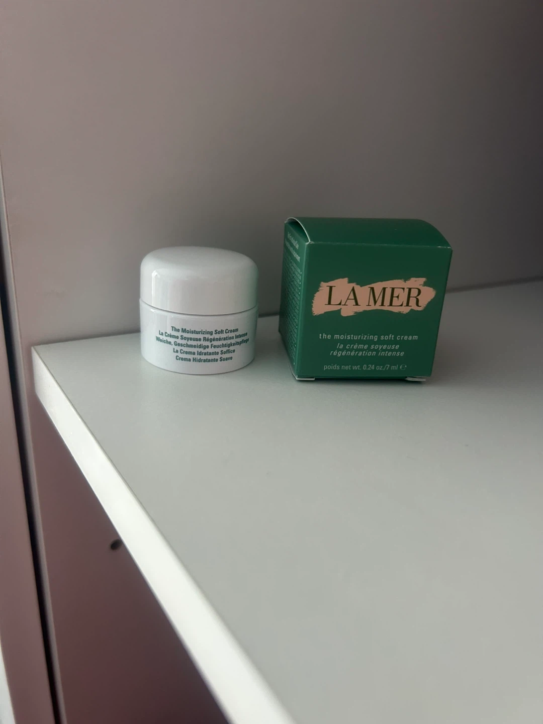 La Mer The Moisturizing Soft Cream Mini 0.24 oz - photo 2