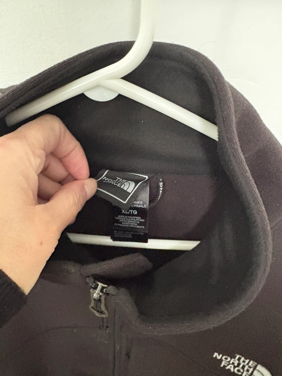 Like New The North Face Fleece Jacket (Men’s XL) - photo 3
