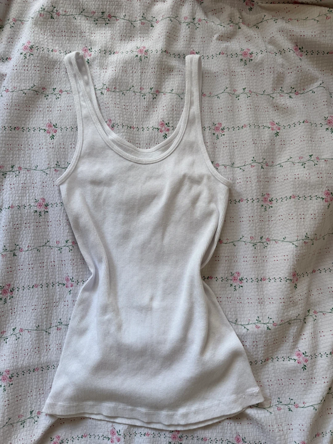 White Brandy Melville Ribbed Tank Top - photo 2