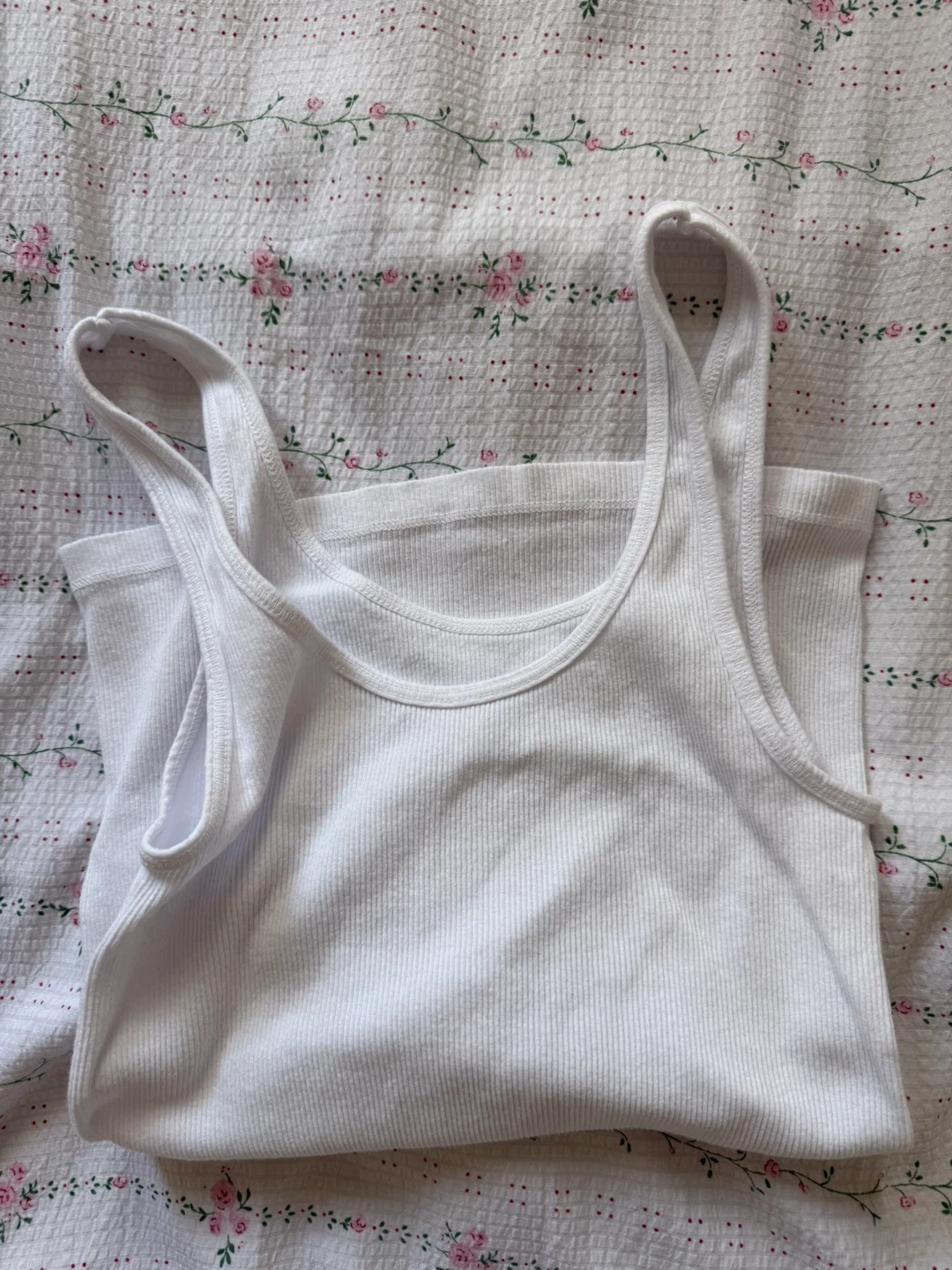 White Brandy Melville Ribbed Tank Top - photo 3