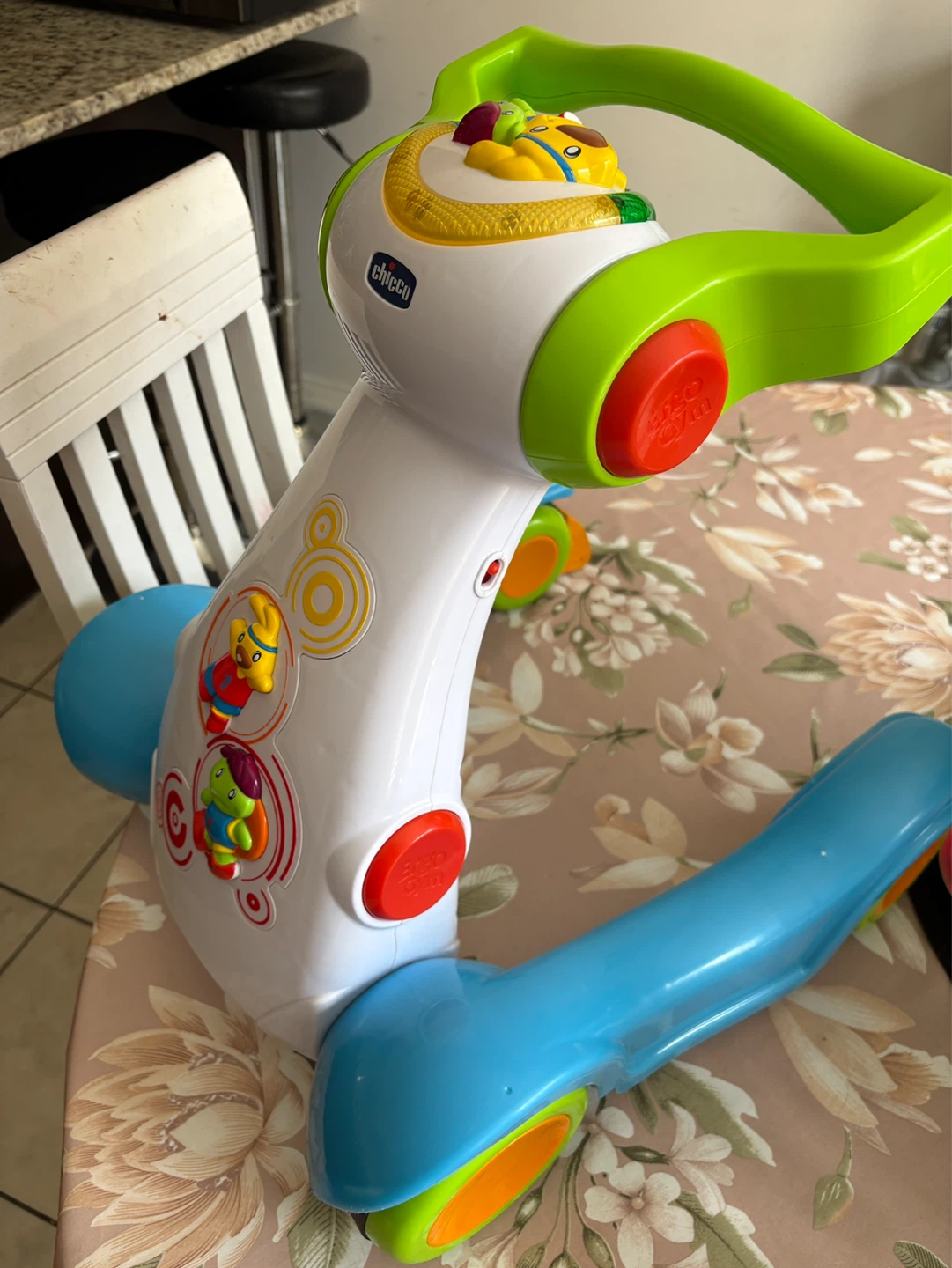 Chicco Baby Walker
