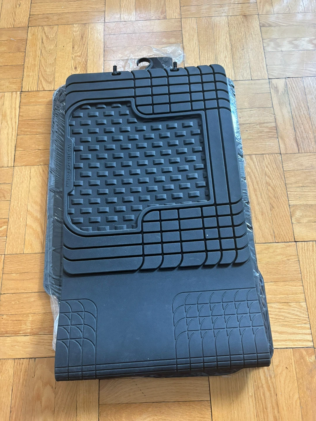 WeatherTech All-Vehicle Mats Over-the-Hump Rear - photo 4