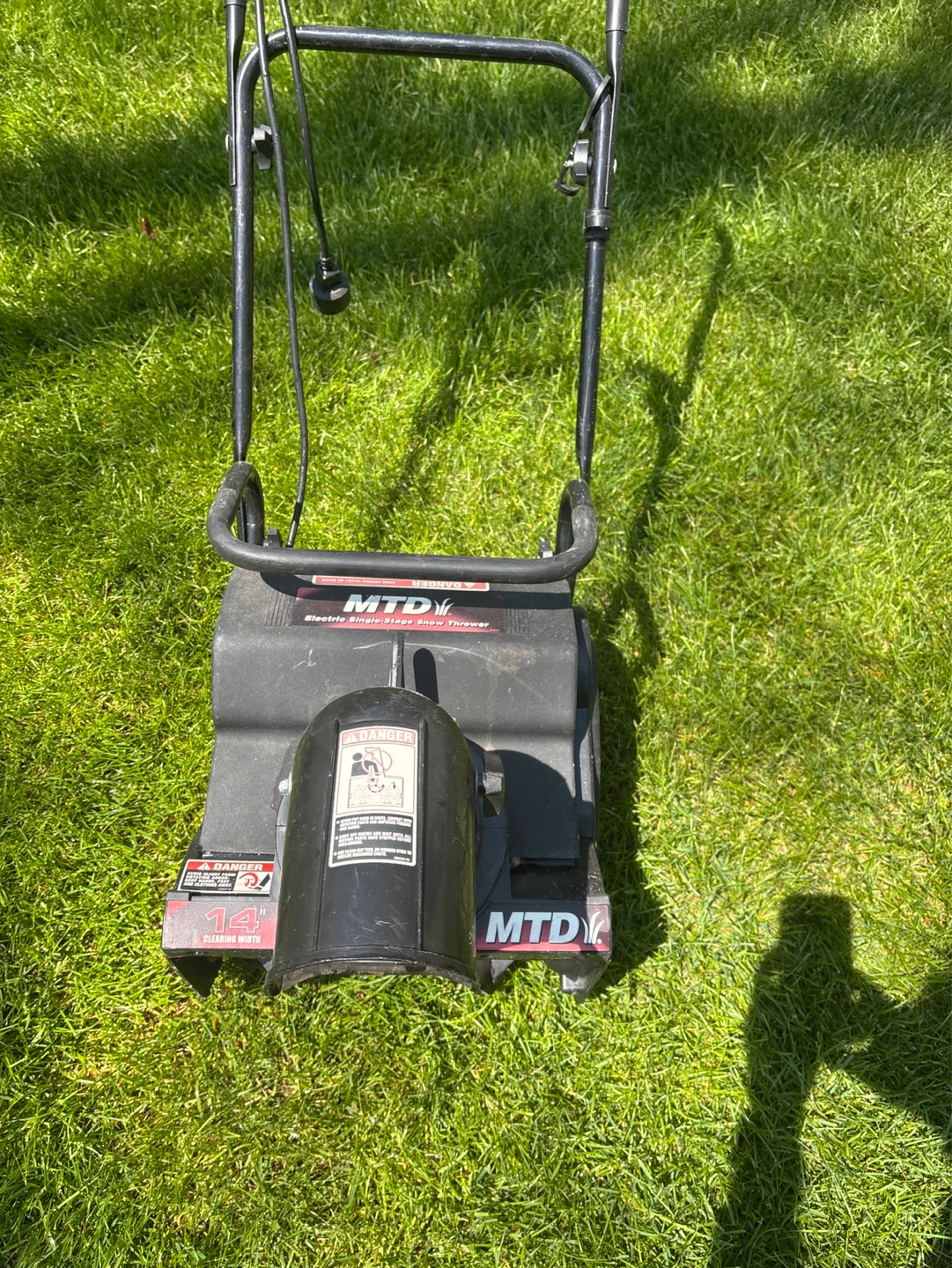 MTD Electric Single-Stage Snow Thrower - 14" Clearing Width