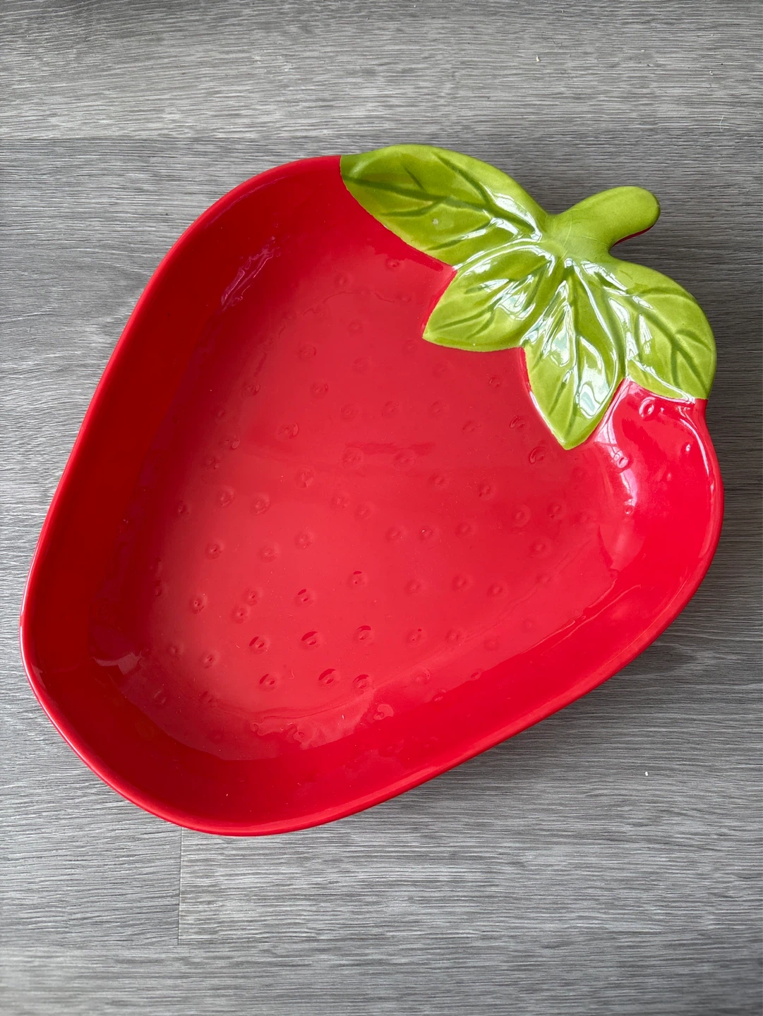 Strawberry Shaped Serving Dish
