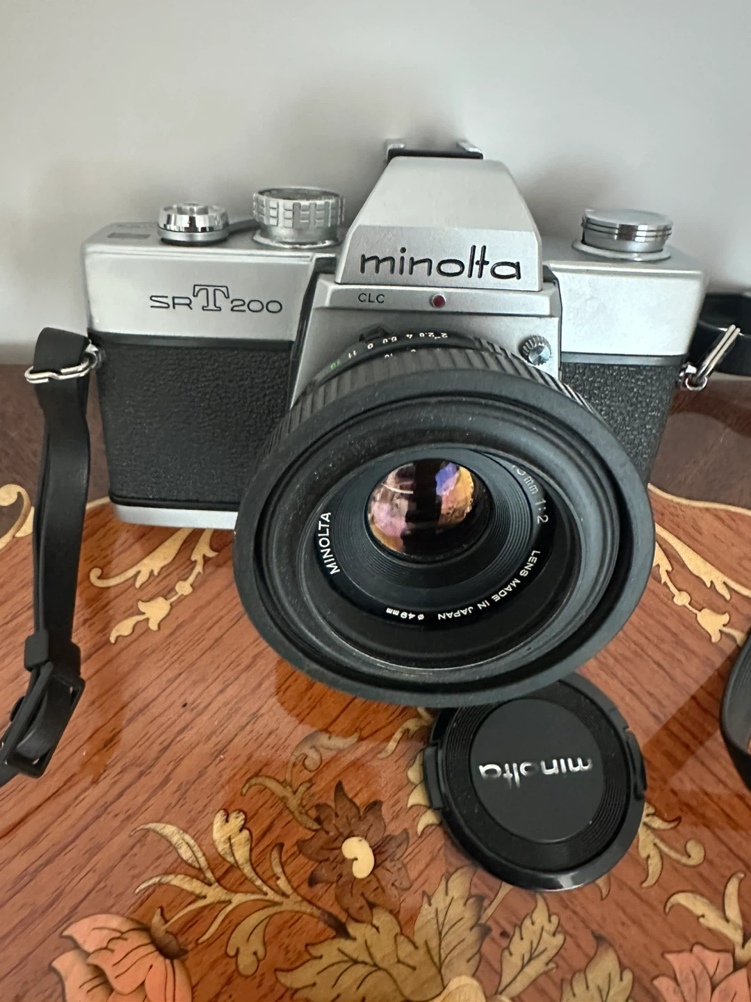 Minolta SR T 200 35mm SLR Film Camera with Lens