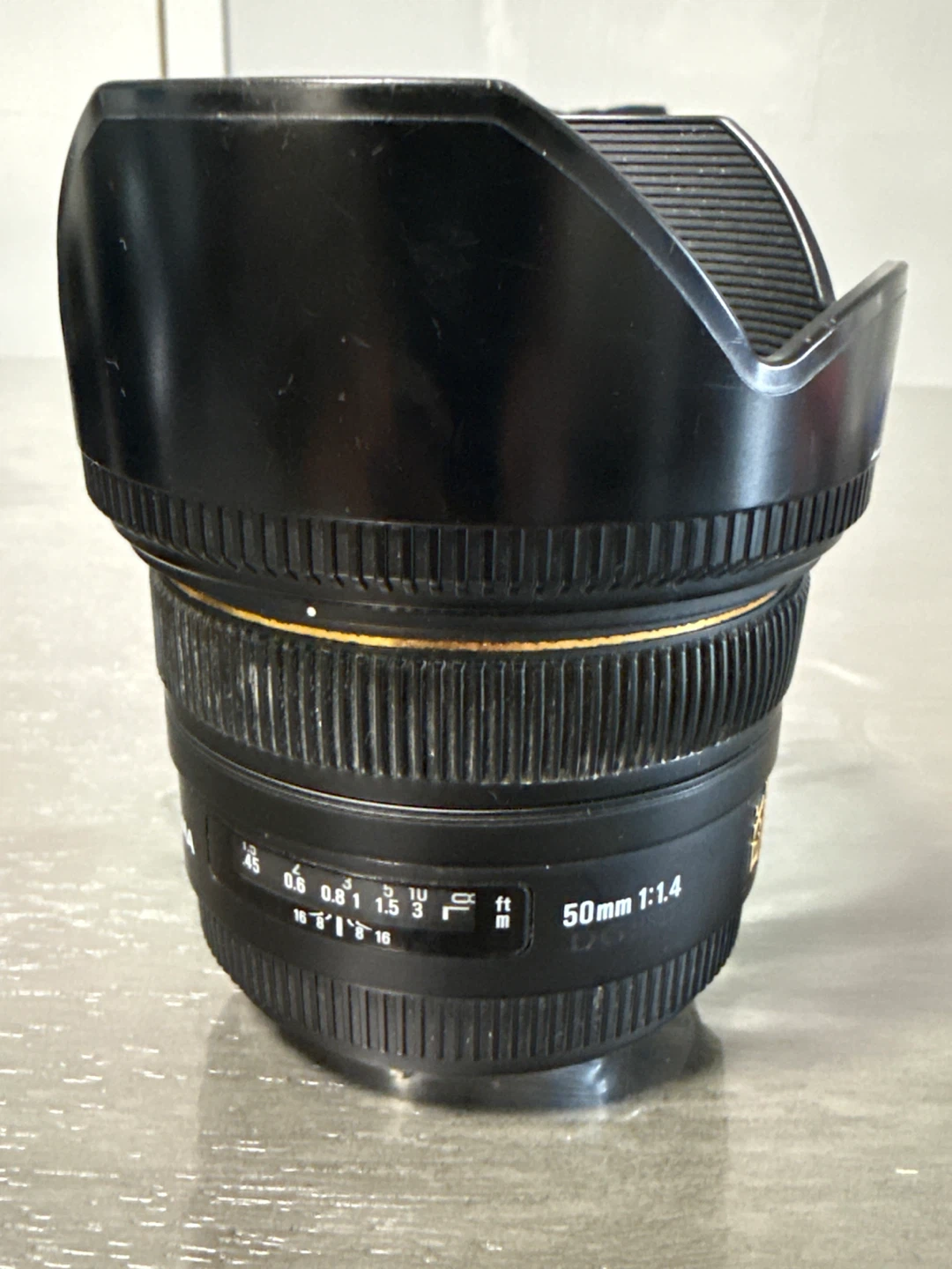 Canon EF 75-300mm f/4-5.6 III Zoom Lens - photo 4
