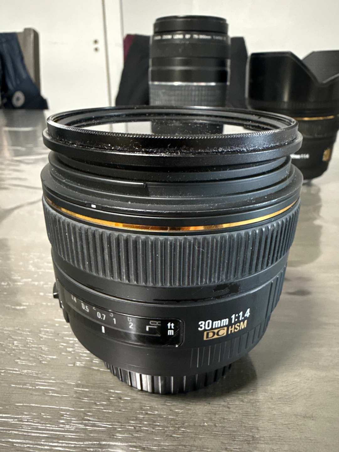 Canon EF 75-300mm f/4-5.6 III Zoom Lens - photo 2
