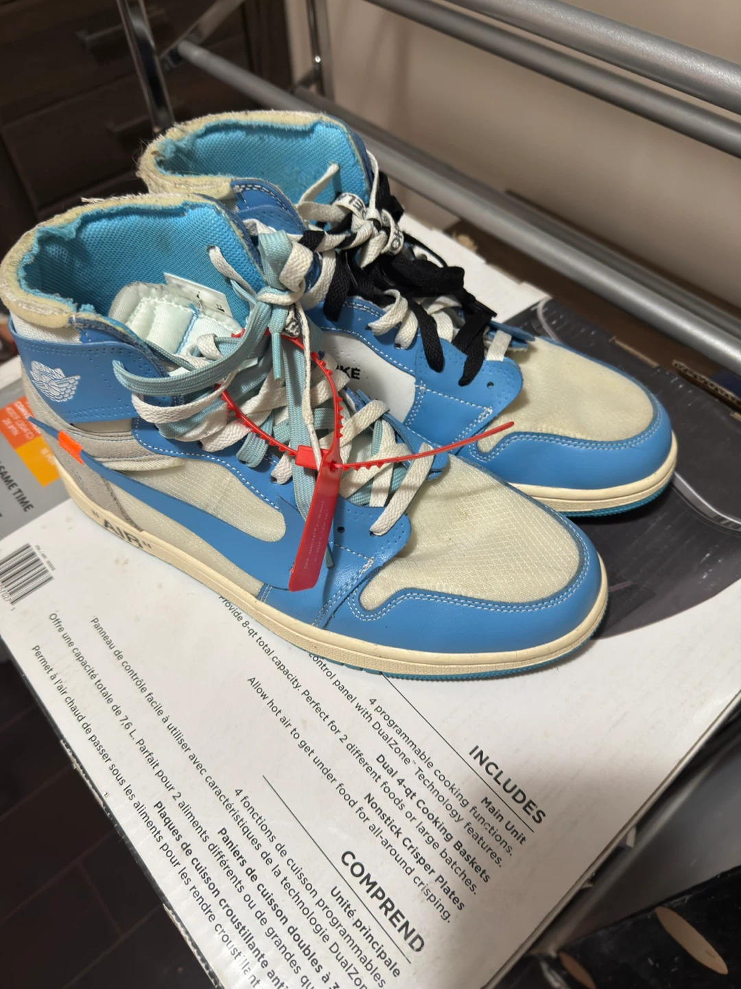 Off-White x Air Jordan 1 "UNC"