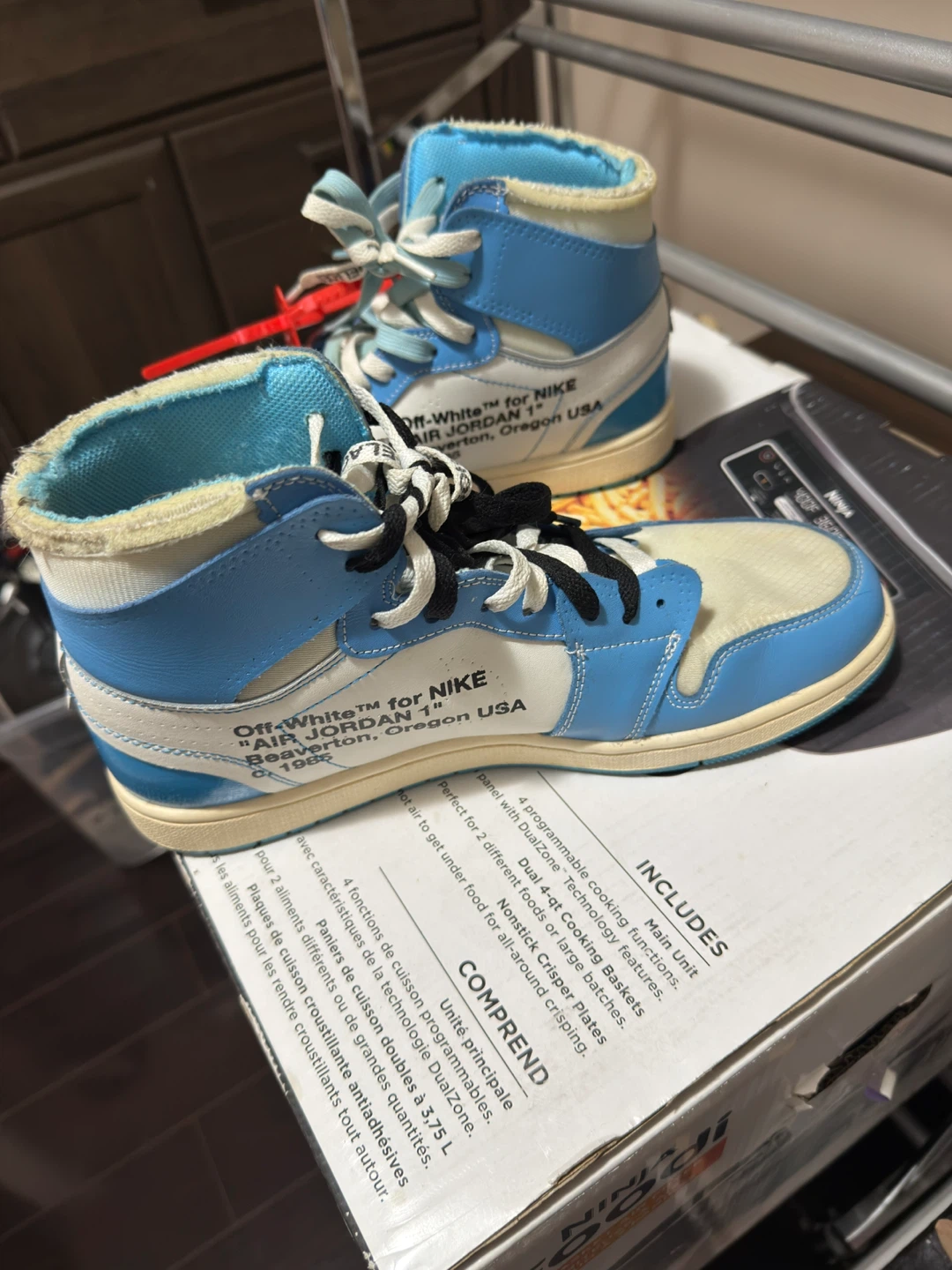 Off-White x Air Jordan 1 "UNC" - photo 2