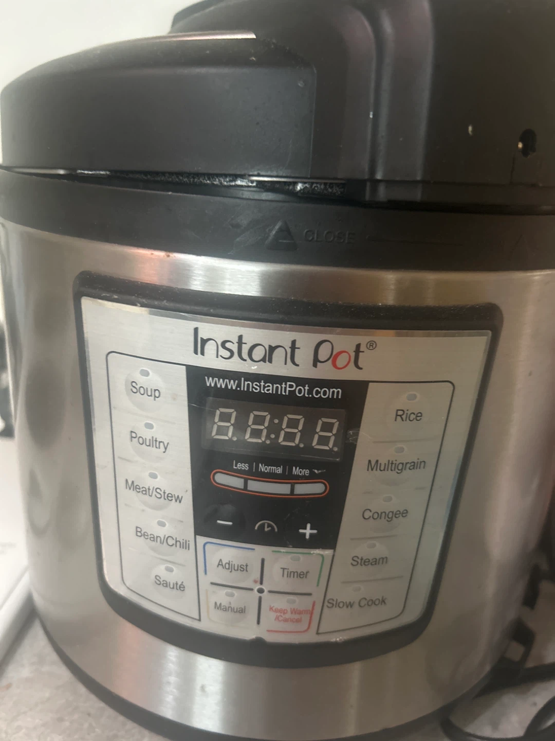 Instant Pot Electric Pressure Cooker