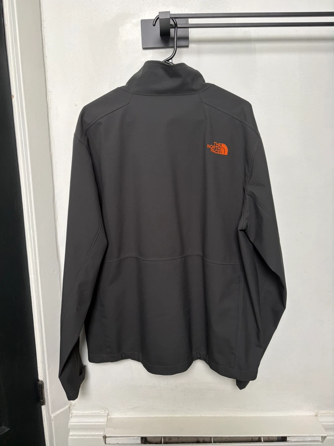 The North Face Apex Bionic Softshell Jacket Men’s XL - Like New - photo 3