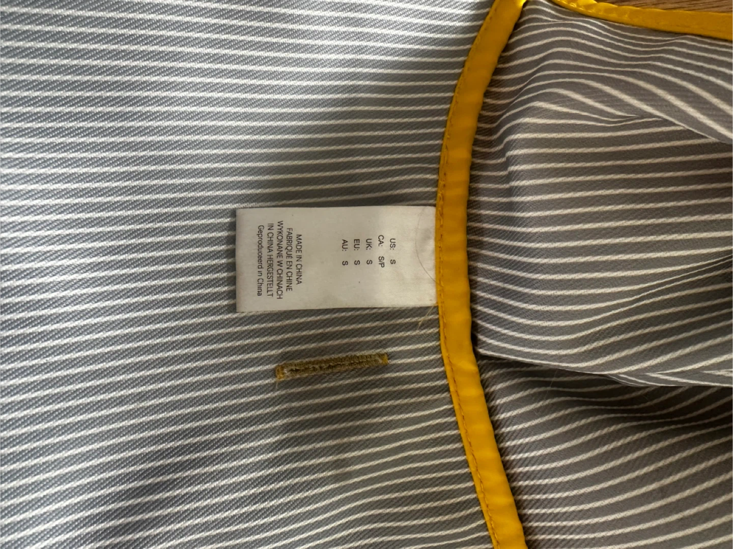 Yellow Dog Raincoat - Size S - photo 5