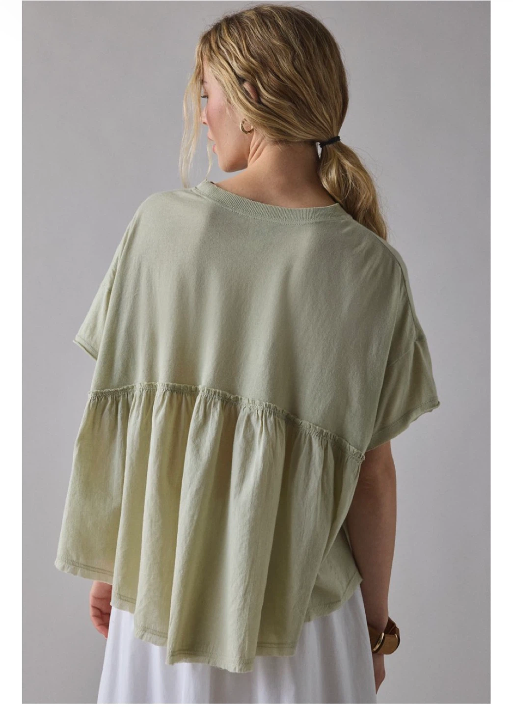 Women's Green Ruffle T-Shirt - Size Medium - photo 2