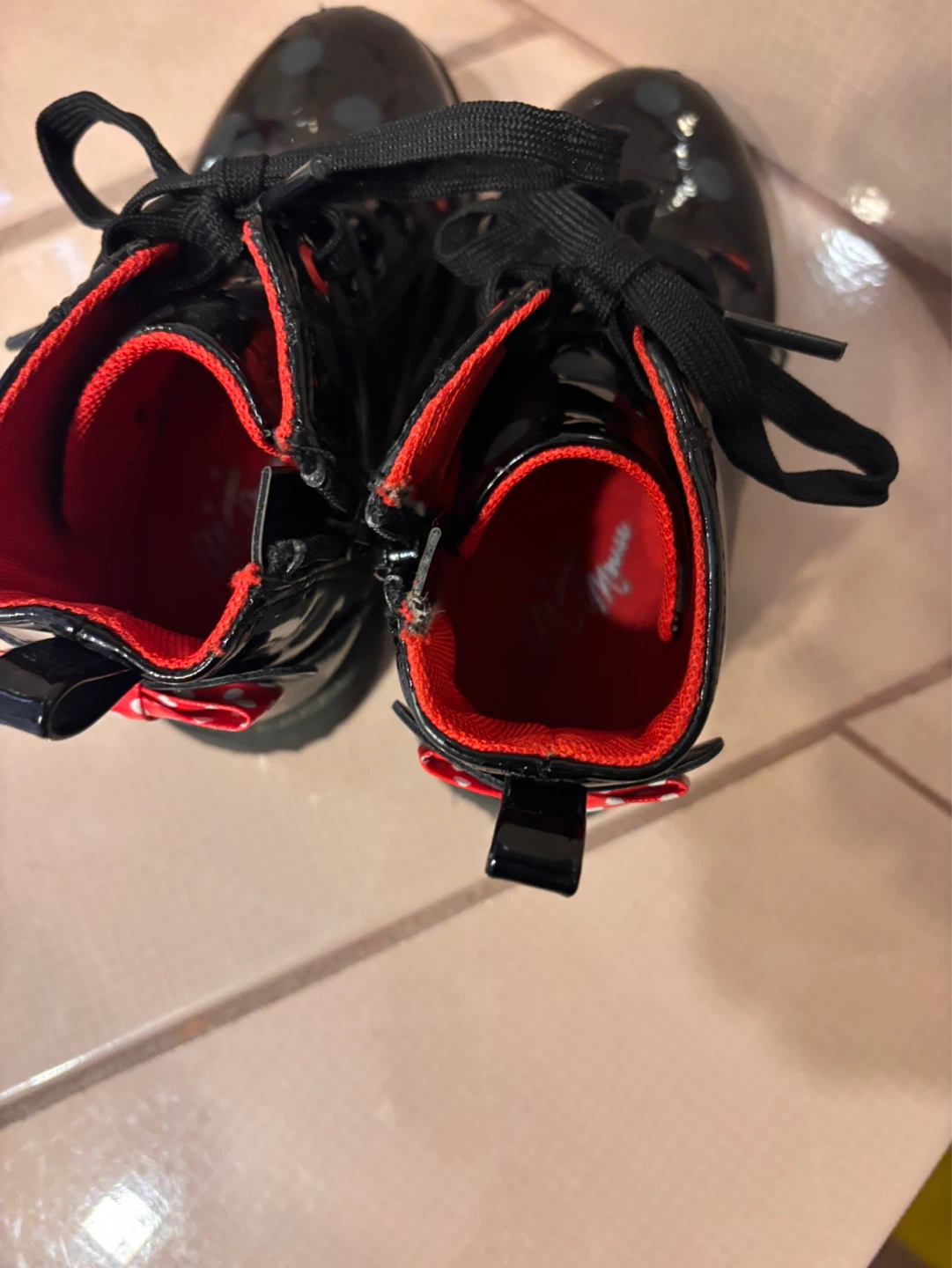 Disney Minnie Mouse Black Patent Boots Size Toddler 7 - photo 4