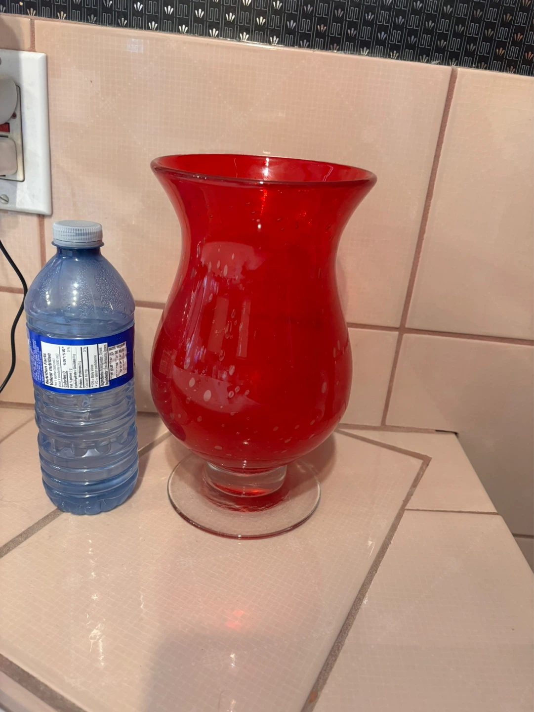 Red Glass Vase - photo 3