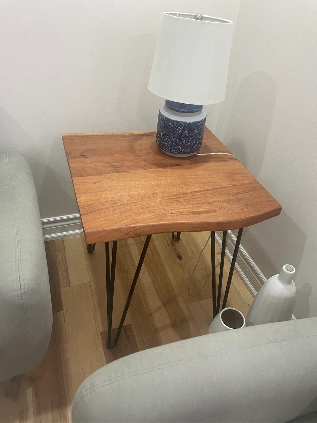 Structube Reno dining+coffee + side table ,8 dining chairs - photo 5