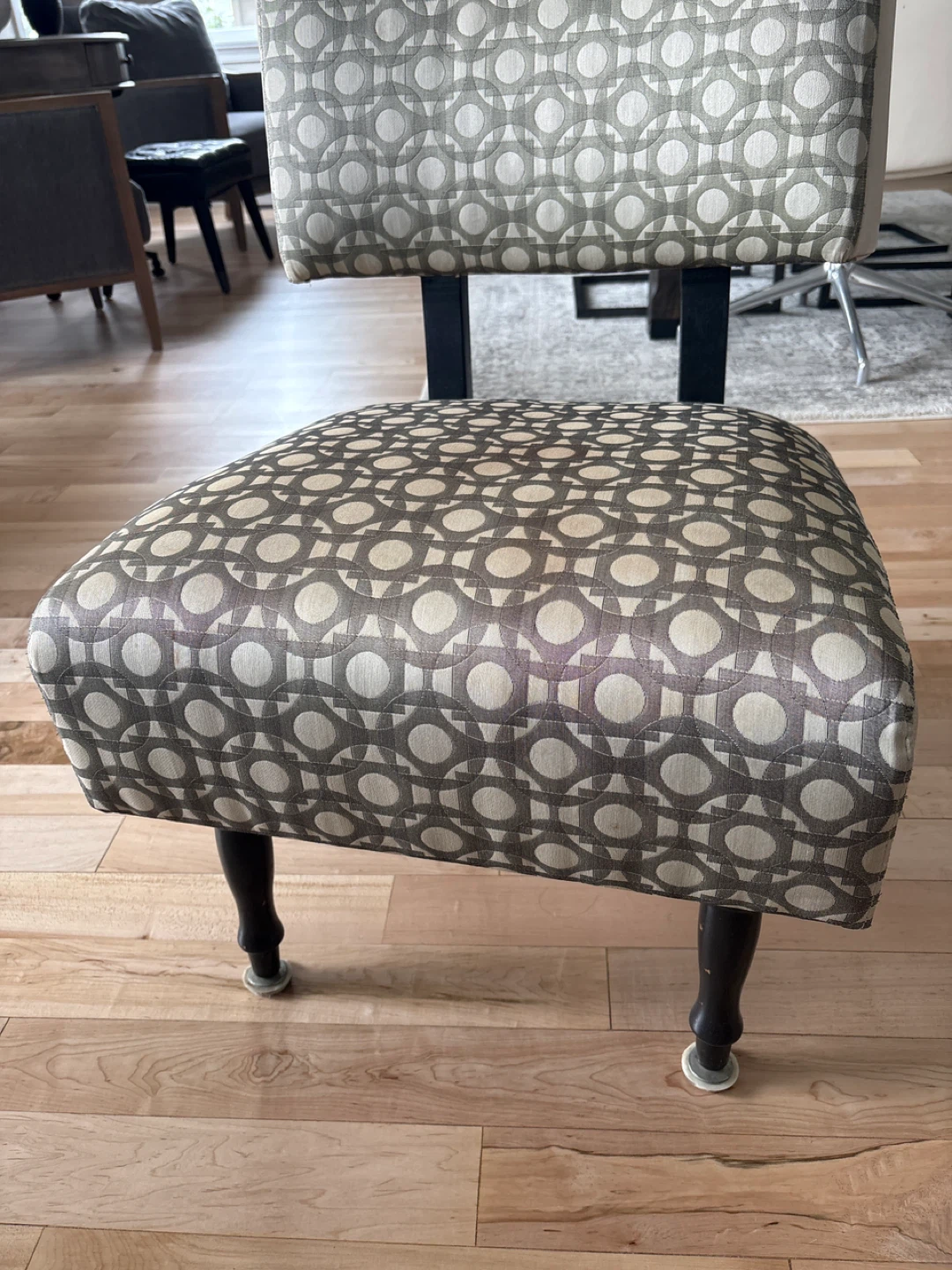 Accent Chair with Geometric Pattern - photo 3
