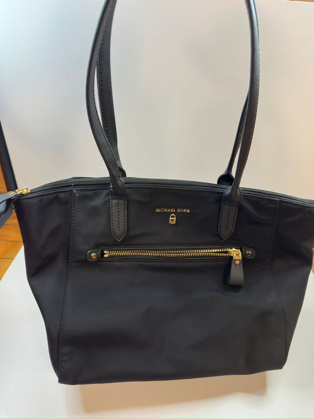 MICHAEL Michael Kors Women's Nylon Kelsey Medium Top Zip Tote