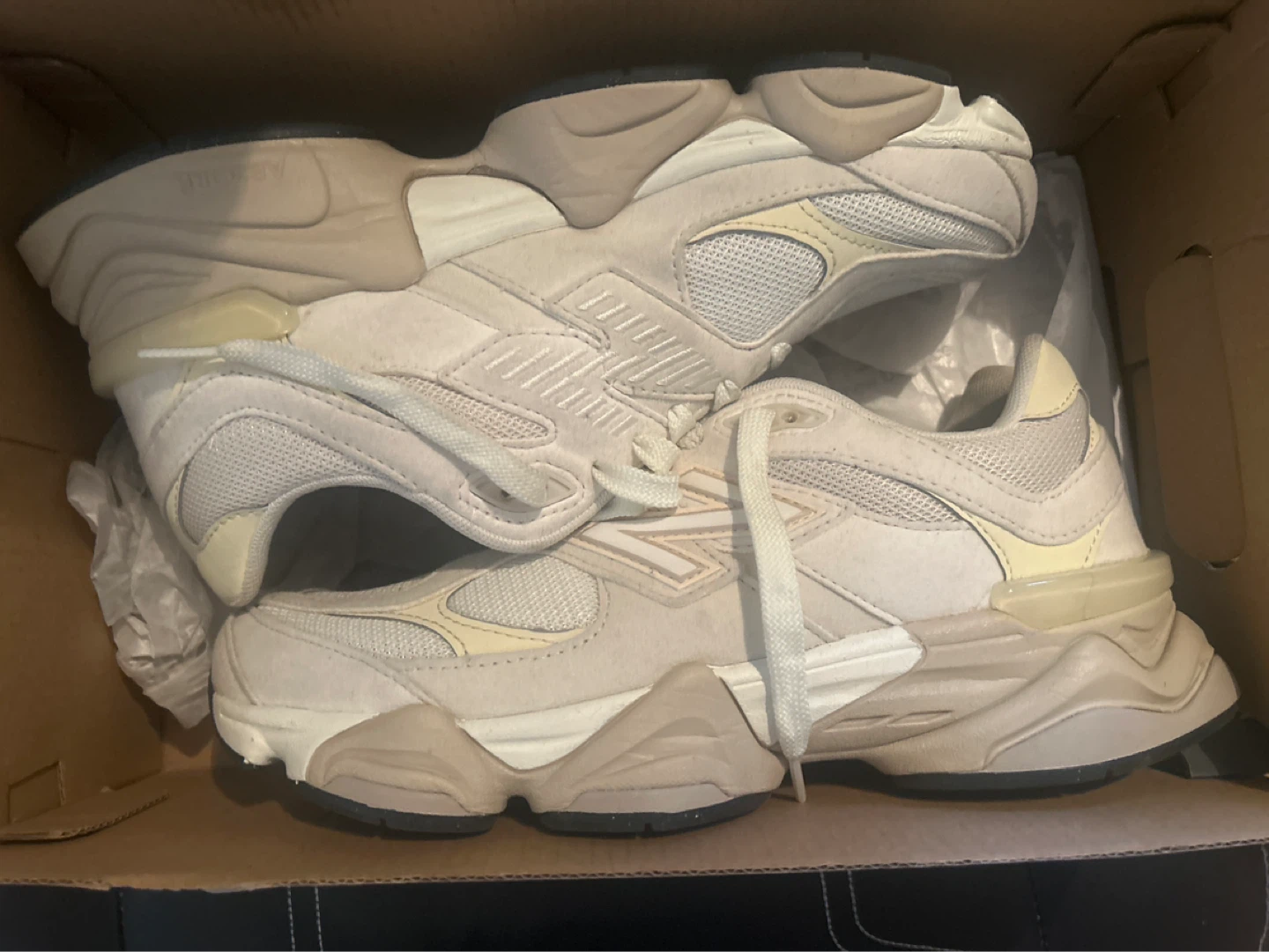 New balance 9060