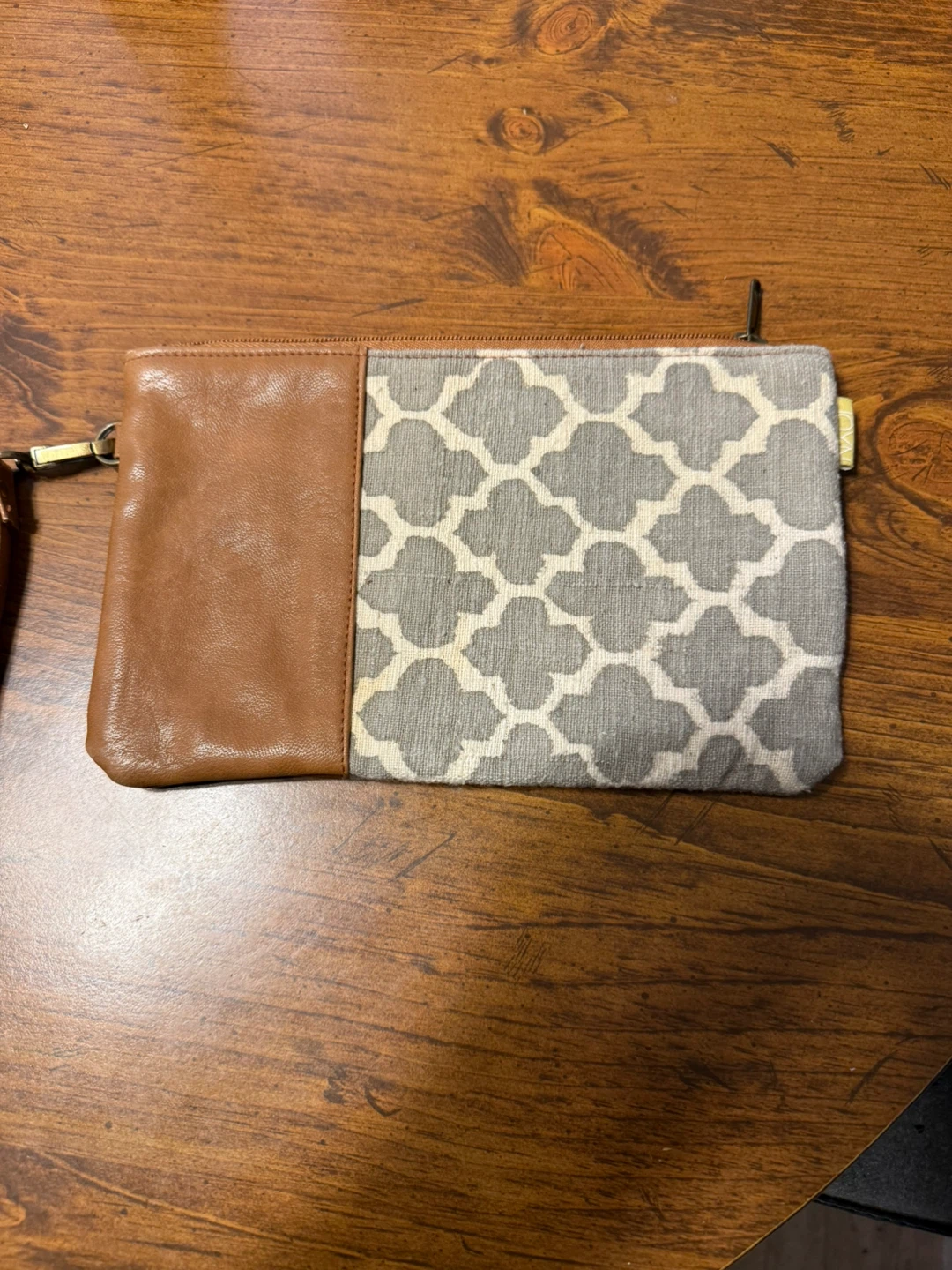 New Joyn clutch 9 1/2 x 6 - photo 2