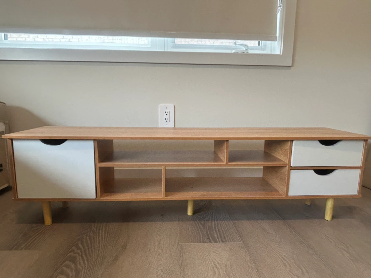 Wooden Media Console 140 cm