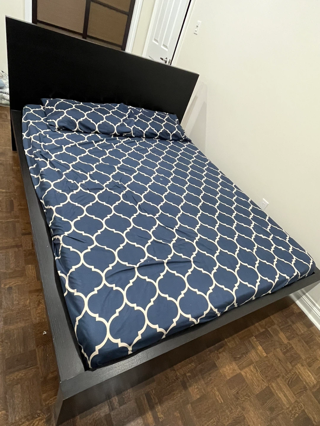 Queen size Bed Frame