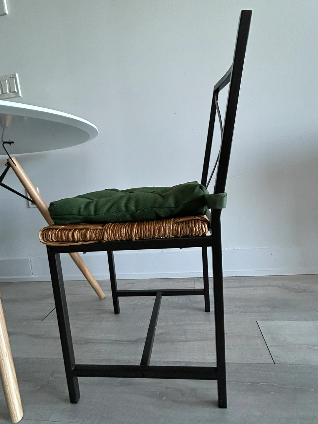 Structube Dining Set with 2 Chairs - photo 3