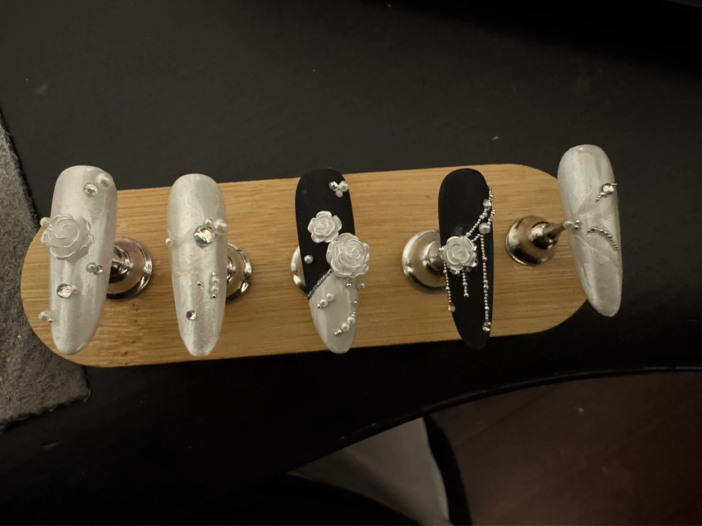 Handmade Press On Nails - White & Black with Pearls and Roses - photo 3