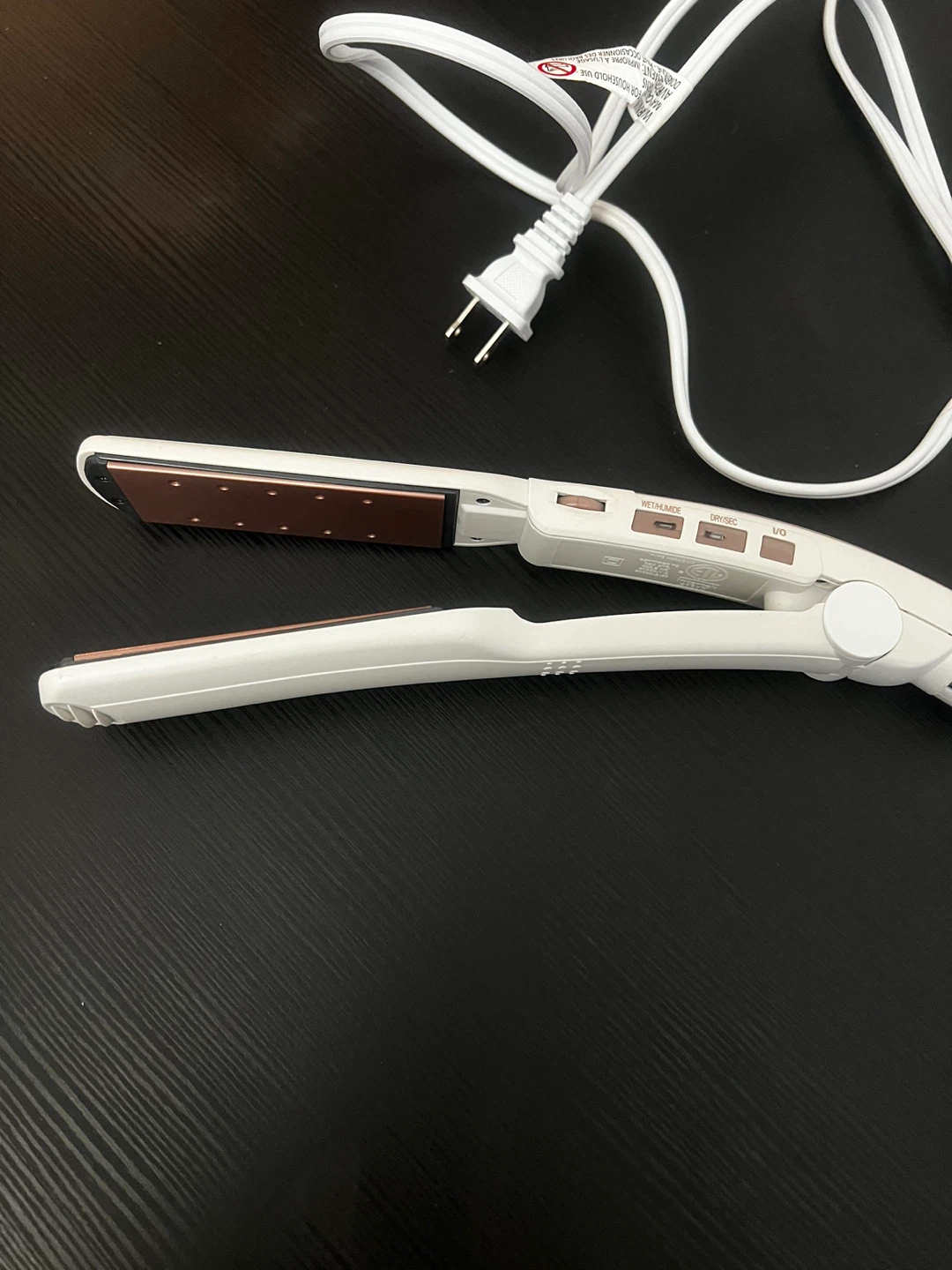 Conair Flat Iron Hair Straightener - photo 3