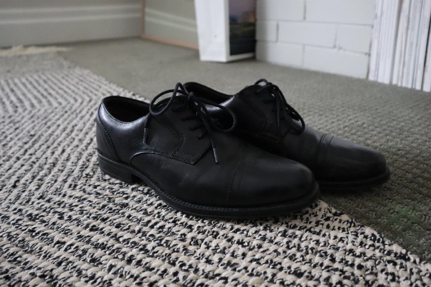 Men's Black Leather Dress Shoes