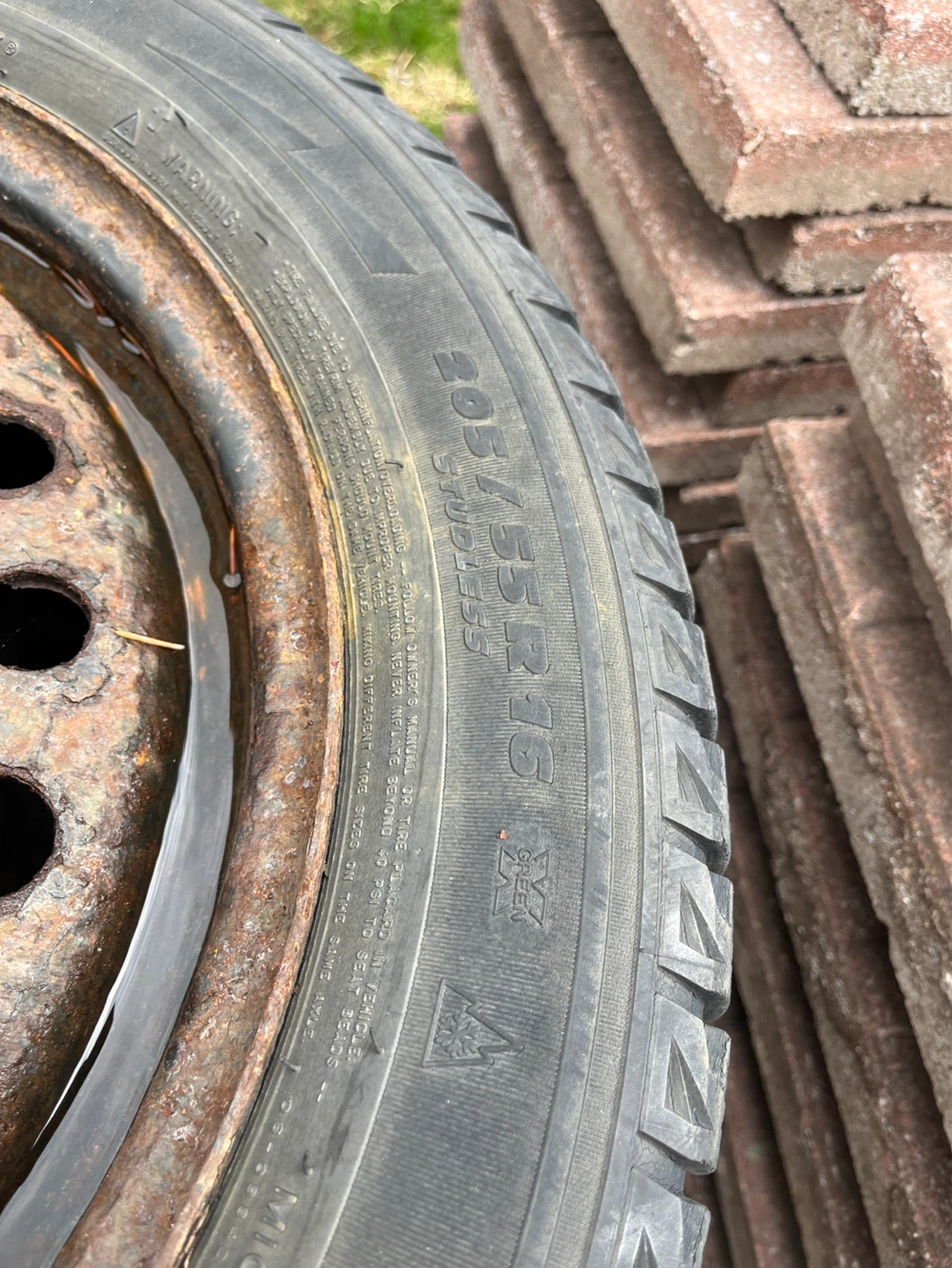 205/55R16 on 5x114.3 Rims - photo 3