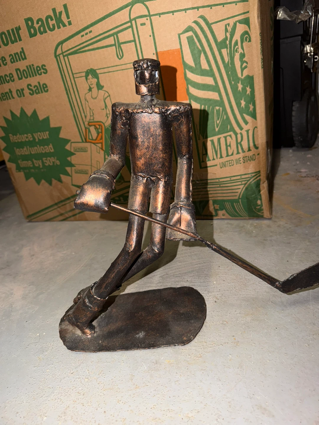 Metal Hockey Player Figurine - photo 3