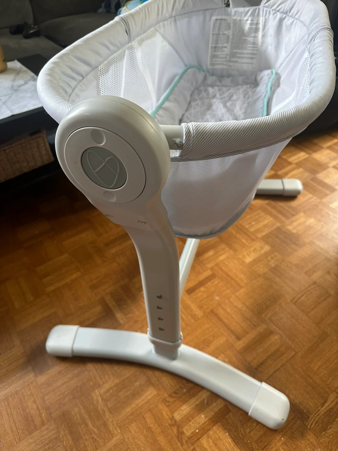 SwaddleMe Bedside Sleeper Bassinet and Rocker - photo 2