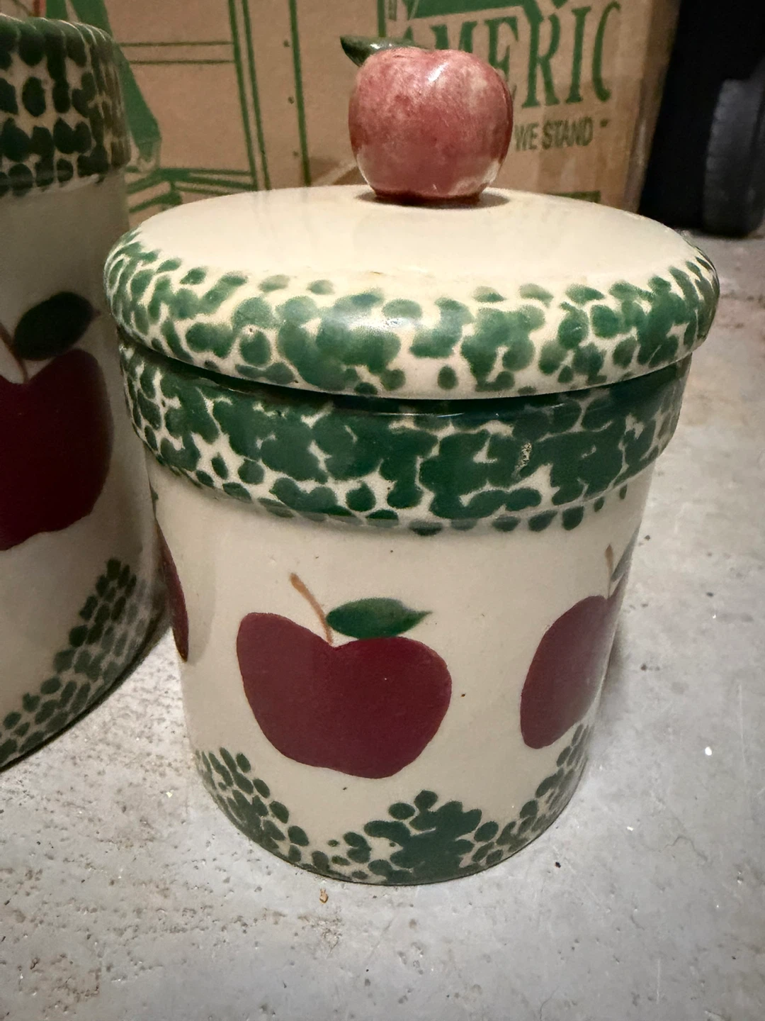 Vintage Ceramic Apple Jar - photo 3