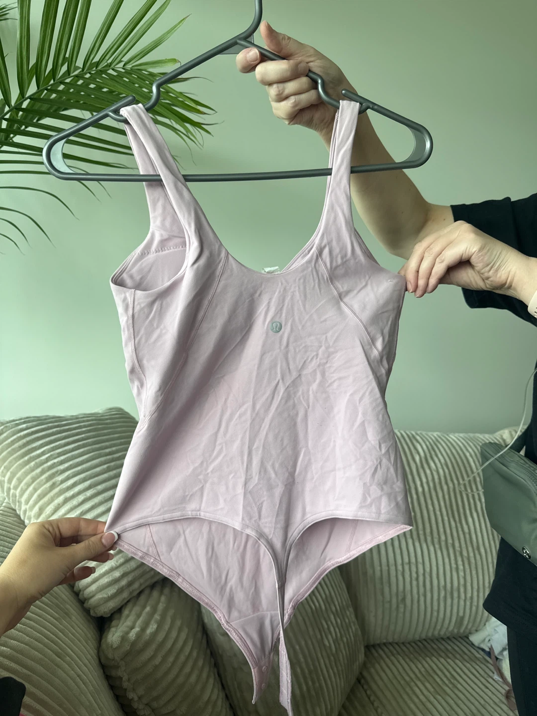 Lululemon Light Pink Bodysuit Size 6 - photo 2