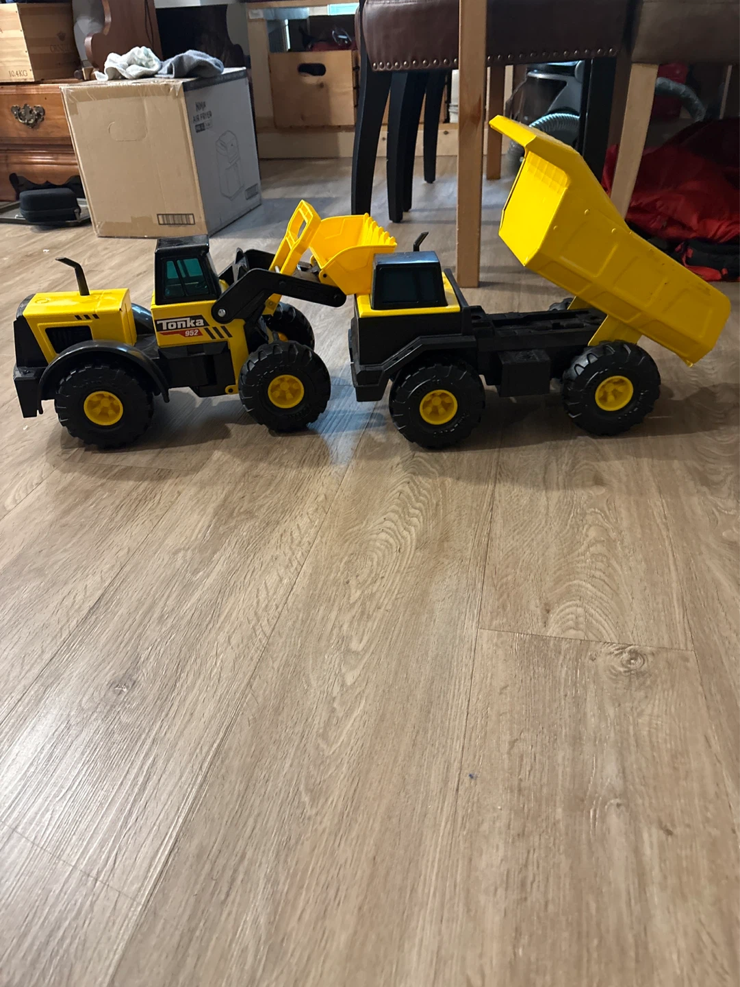 Tonka Front Loader & Dump Truck Toy Set - photo 2