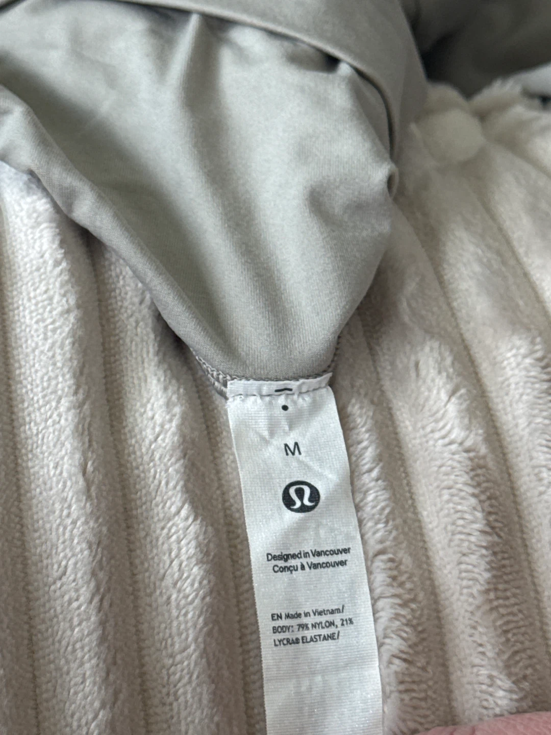 Lululemon Long Sleeve Bodysuit - Grey - Size M - photo 2