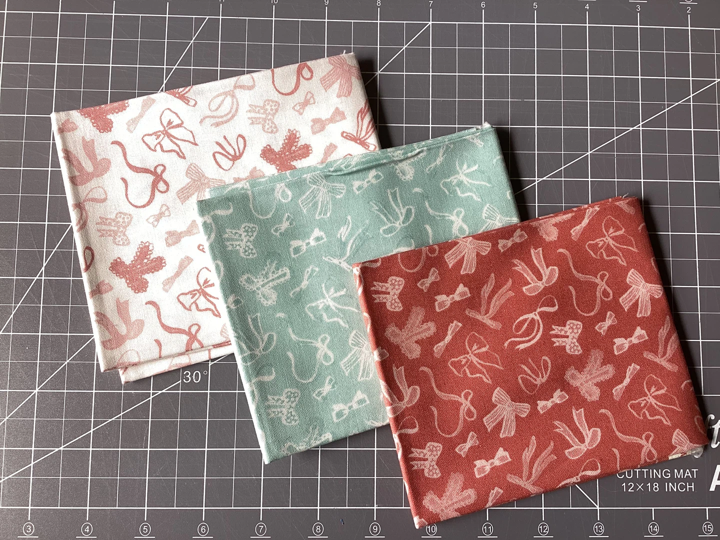 Fat Quarters Quilting Cotton - photo 2