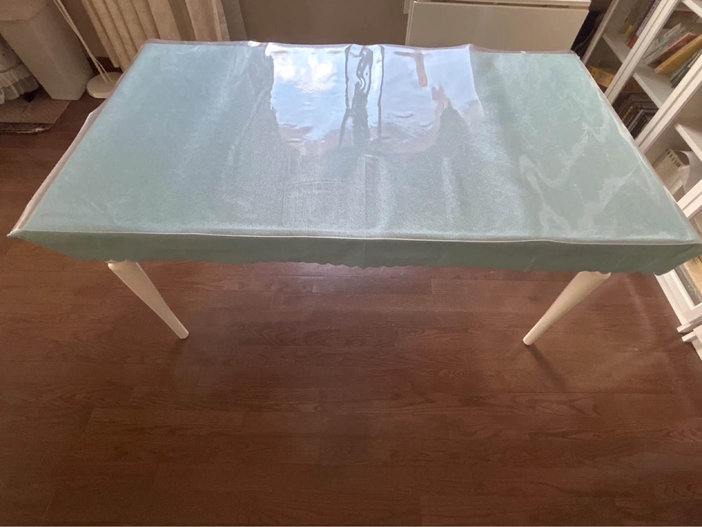 White Extendable Dining Table - photo 4
