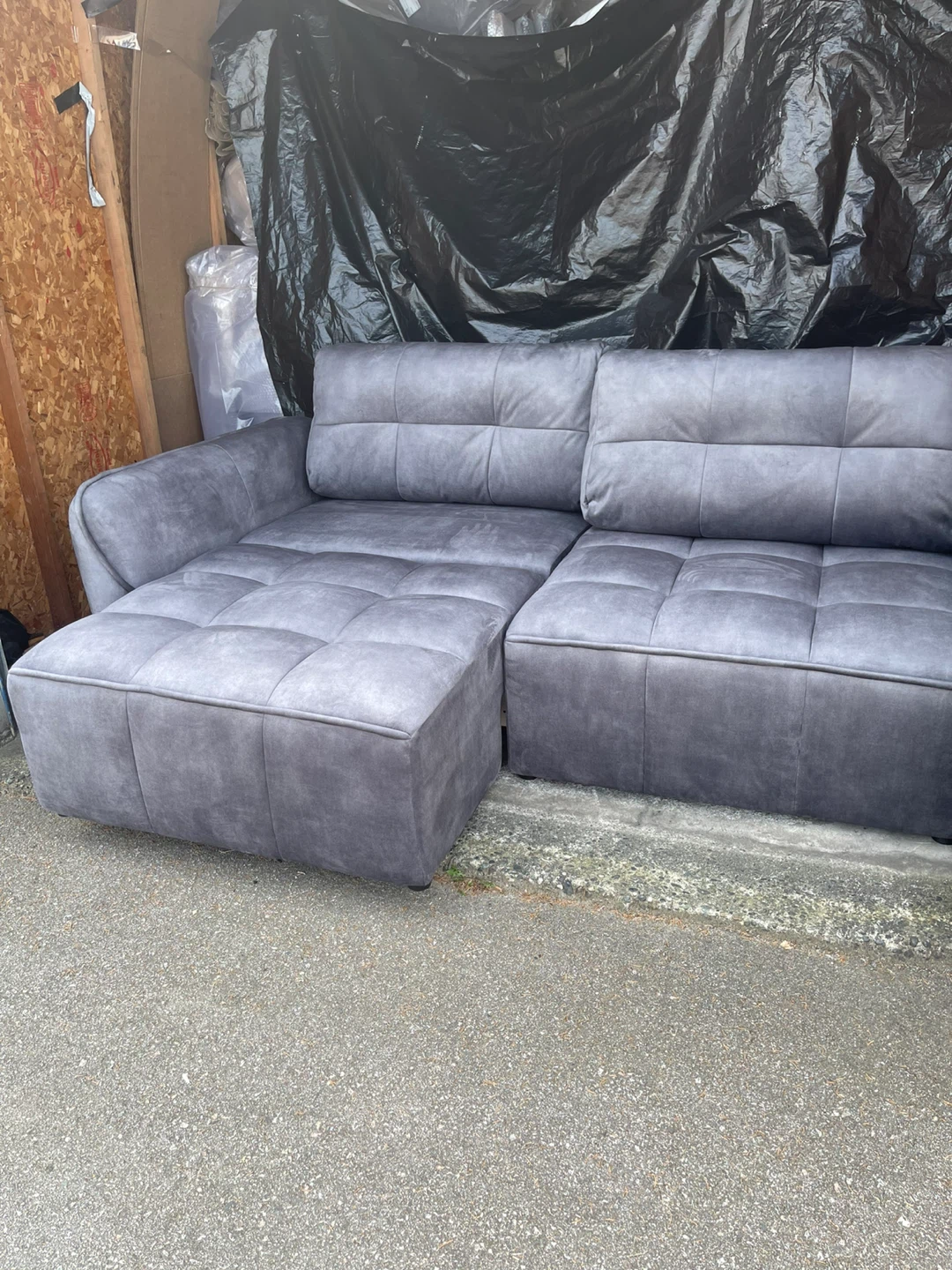 New Sofa Bed - European Style. Taxes & Delivery included. - photo 3