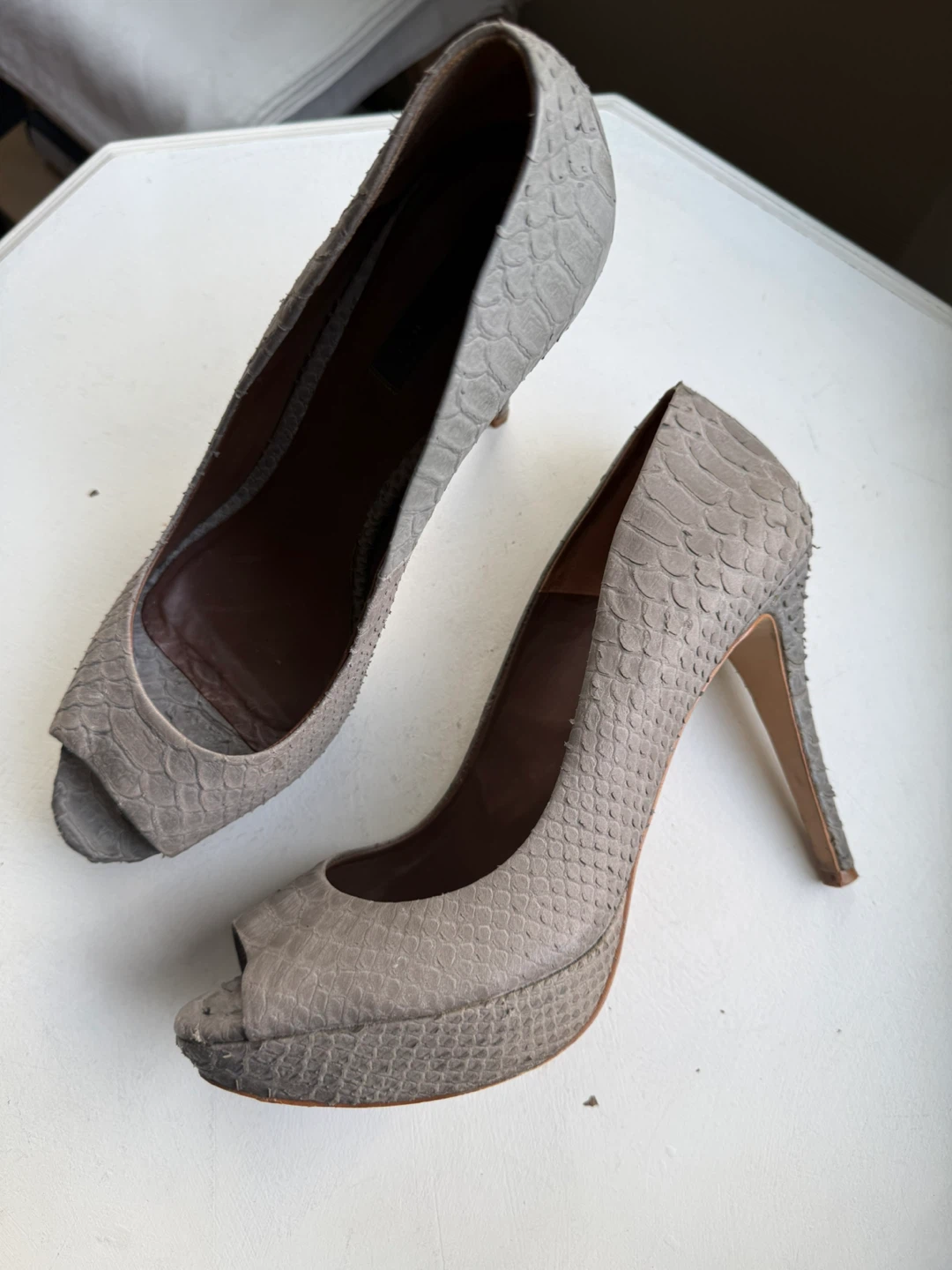 Zara Grey Snakeskin Stilettos sz 10