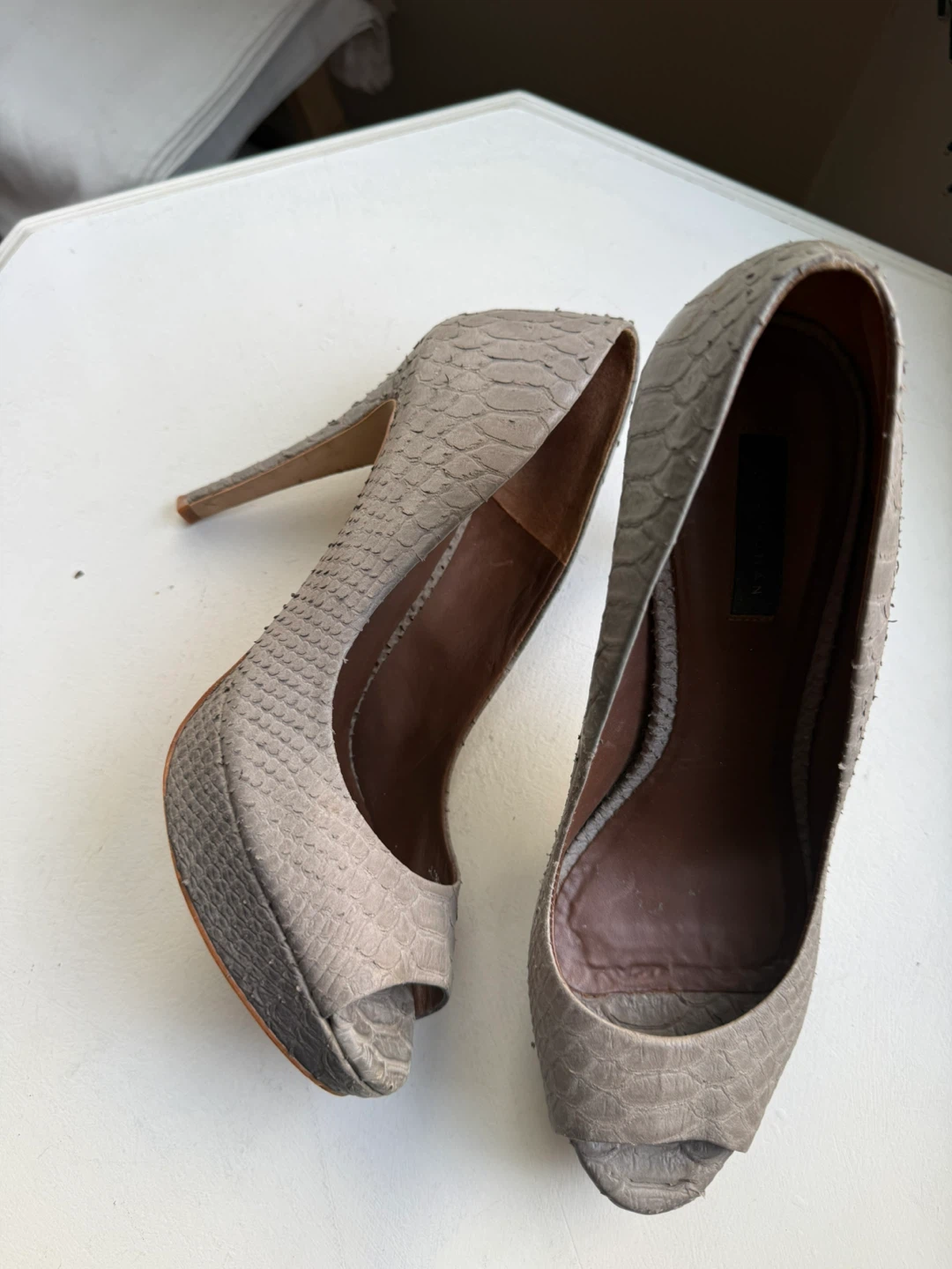 Zara Grey Snakeskin Stilettos sz 10 - photo 4