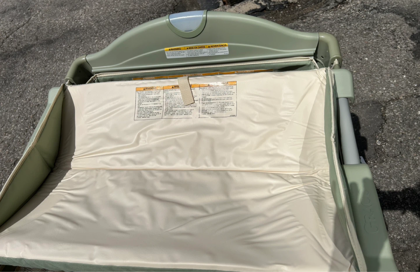Graco Pack 'n Play Pen Playard with Bassinet - photo 3