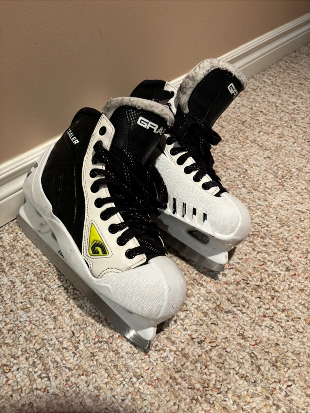 GRAF Goalie Skates Size 6 - photo 5